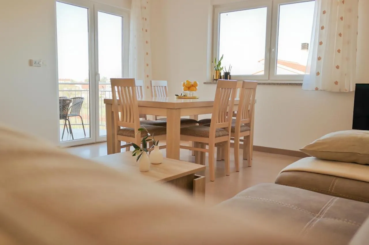 Karbonaca Apartments Fažana